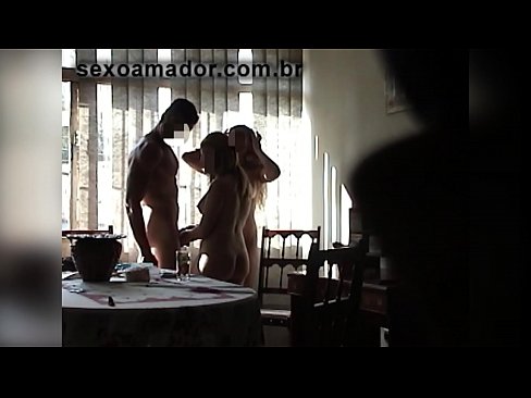 ❤️ Ħbieb sesswali jistiednu raġel ġgant u threesome miegħu ️ Video tal-ħakk f'mt.com-milf-300.ru