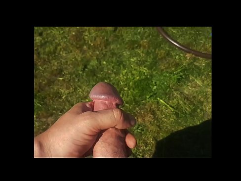 ❤️ Hottie sħun gets pussy roża tagħha fucked u cums bi squirt fi ġnien tas-sajf ️ Video tal-ħakk f'mt.com-milf-300.ru