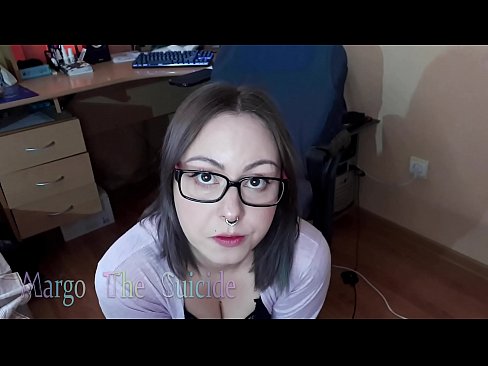 ❤️ Girl Sexy bi Nuċċali Sucks Dildo Profondament fuq il-Kamera ️ Video tal-ħakk f'mt.com-milf-300.ru